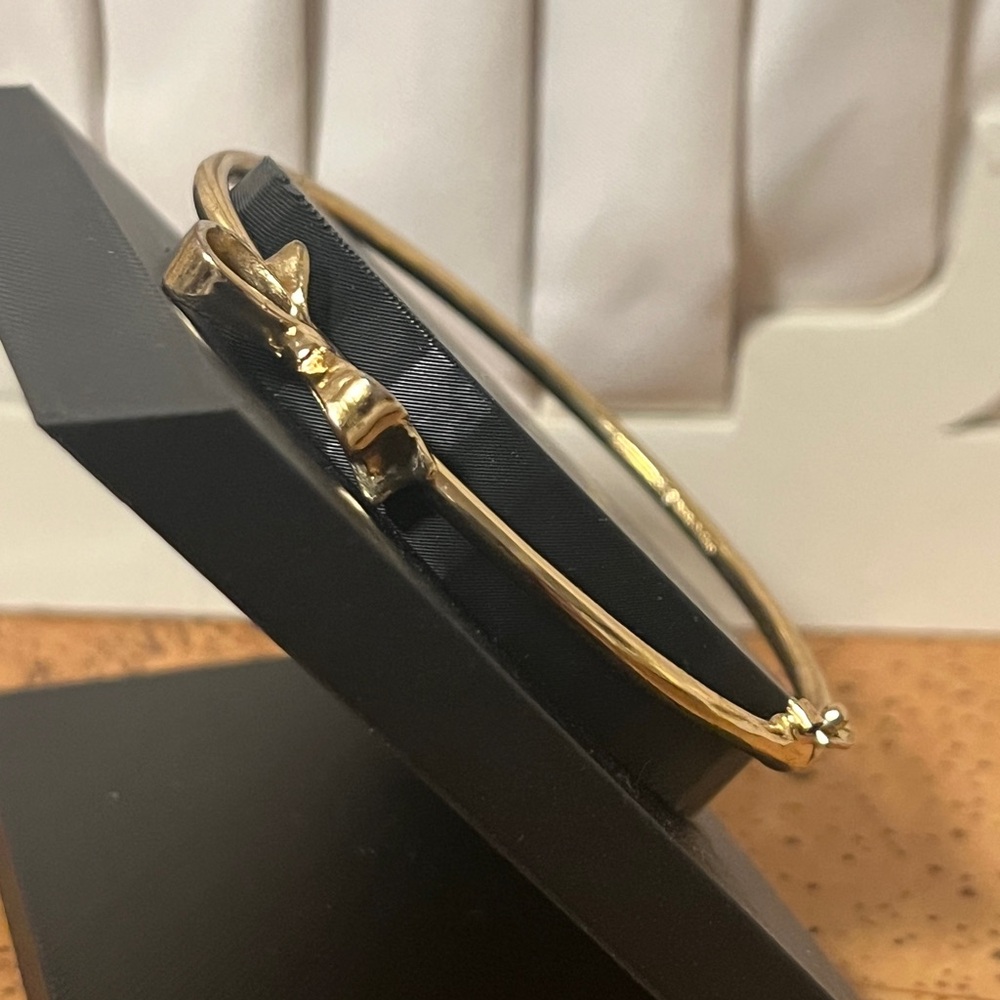 Kate Spade bow bangle